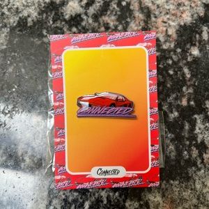 Connected Slowlane Pin